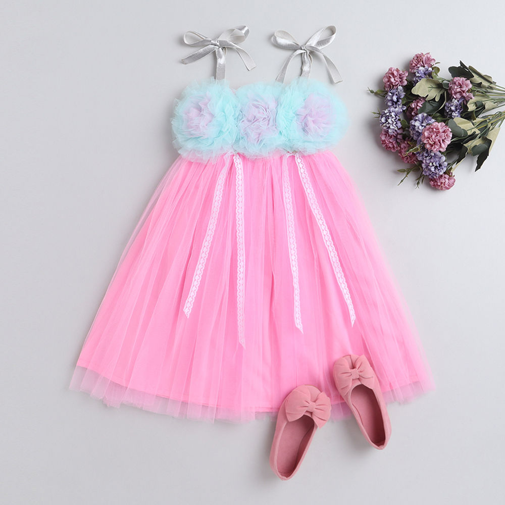 

features material 60 net 40 butter crepe fit type regular
