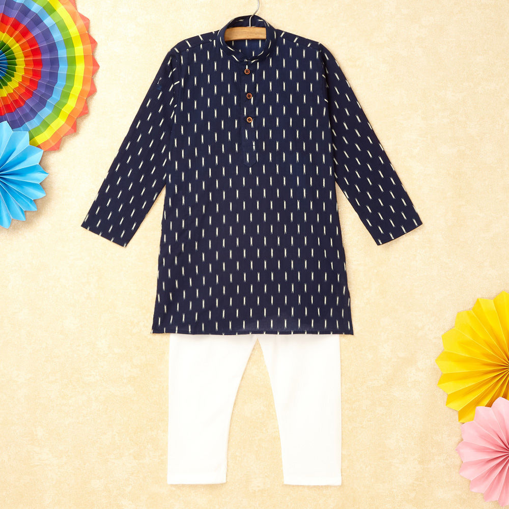 

features material cotton blend the actual product may differ slightly