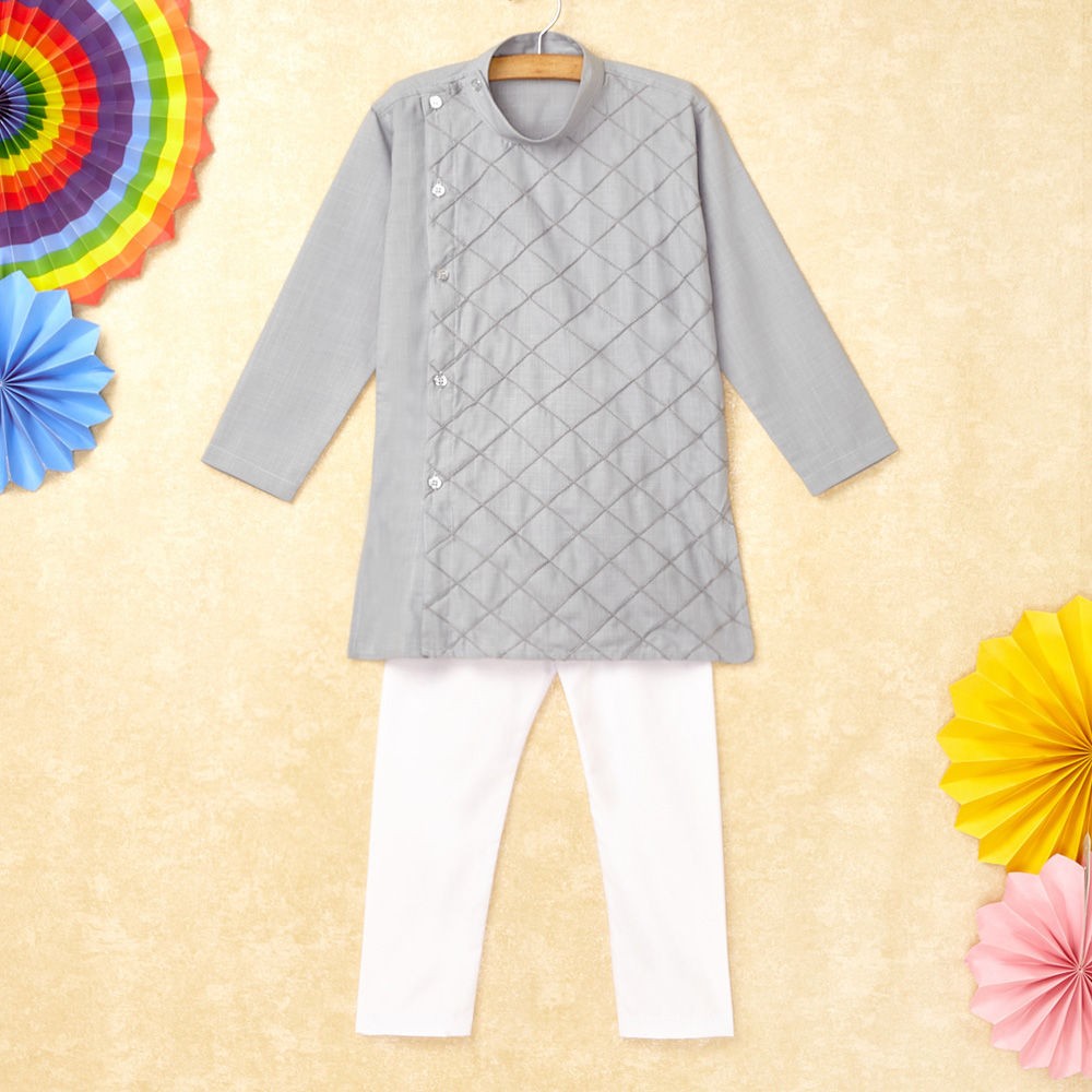 

features material cotton blend the actual product may differ slightly