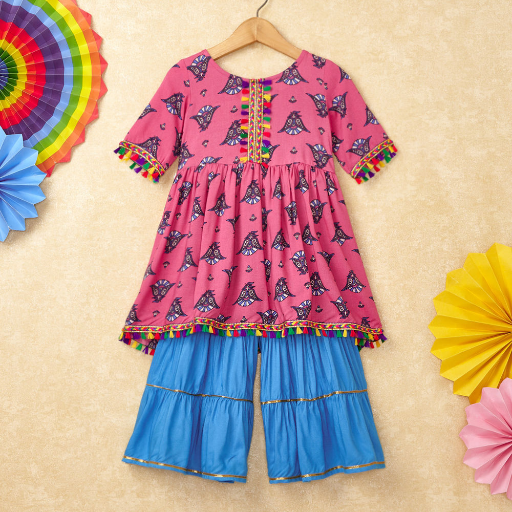 

features material 100 cotton the actual product may differ slightly