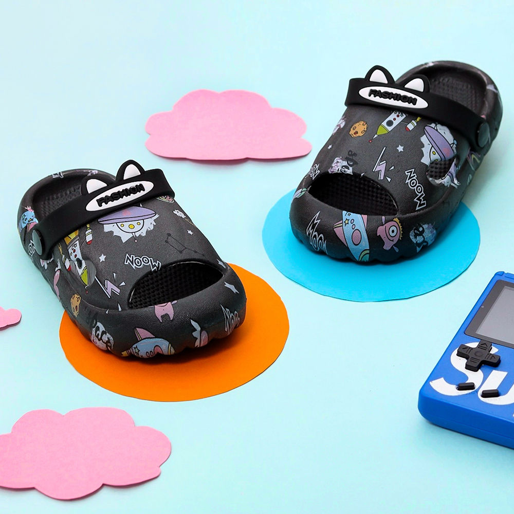 

features upper material rubber sole material rubber insole material rubber