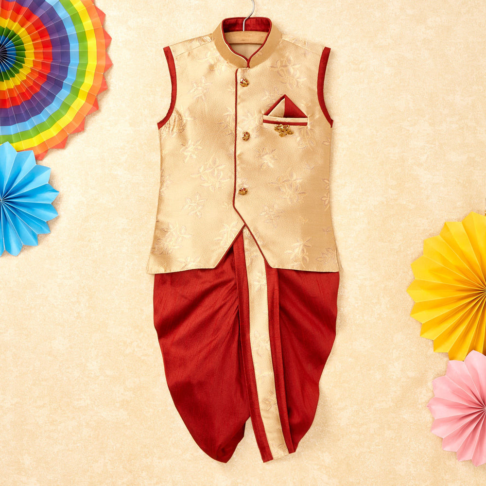 

features material silk blend the actual product may differ slightly