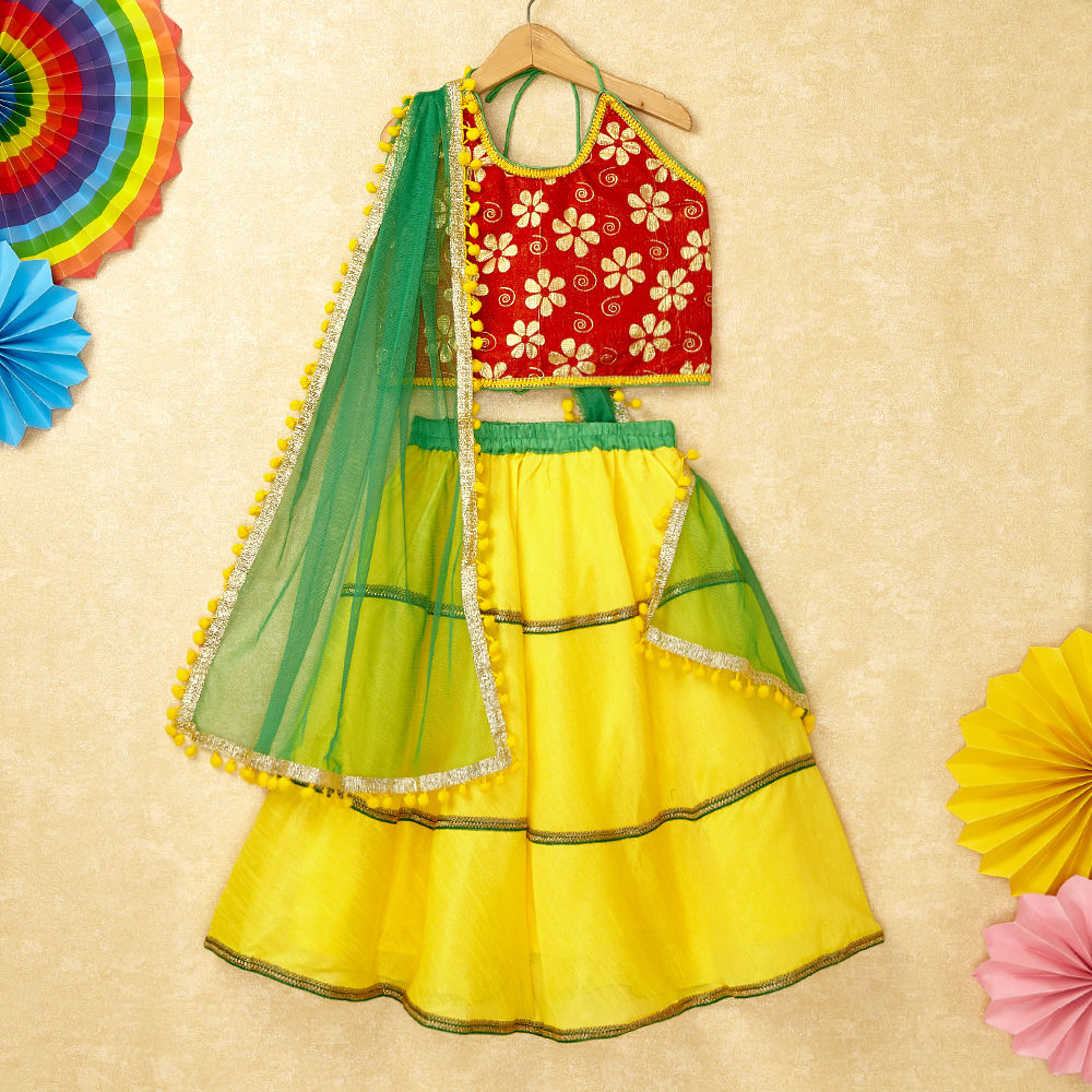 

features material 100 silk the actual product may differ slightly
