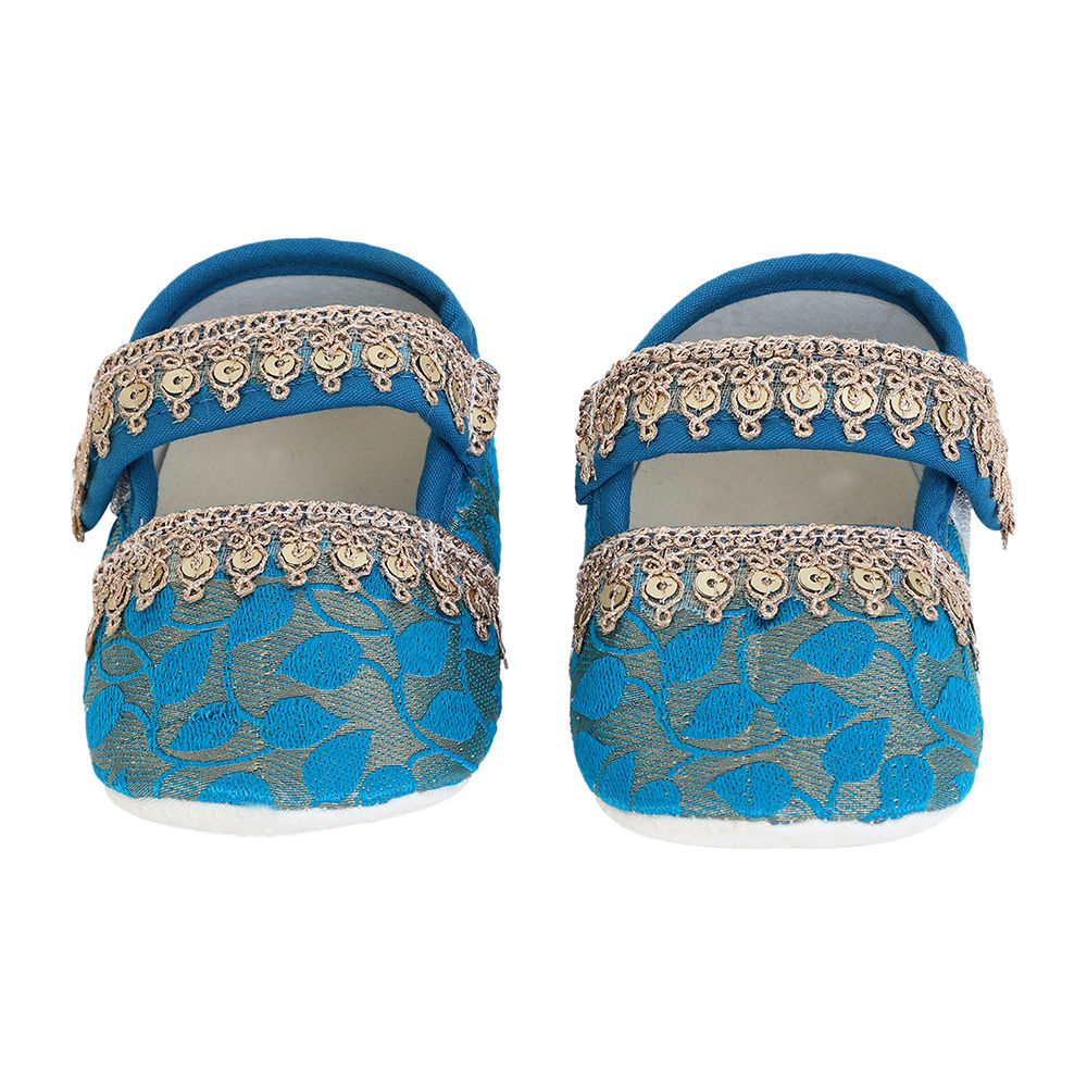 

features insole material eva upper material fabric heel type flat
