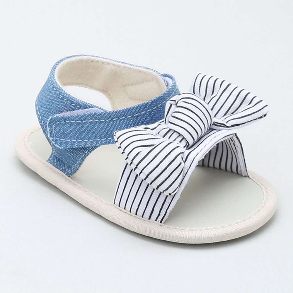

features material canvas the actual product may differ slightly from