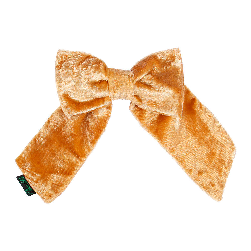 

arendelle collection of hair accessories is conceptualised designed and manufactured