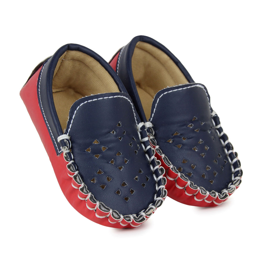 

features upper material synthetic leather sole material 100 synthetic leather