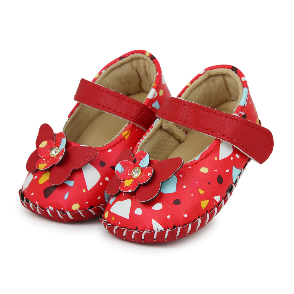 

features upper material synthetic leather sole material 100 synthetic leather