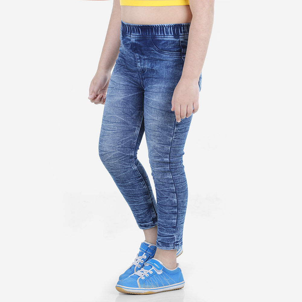 

features material 92 cotton 8 elastane fit type slim the