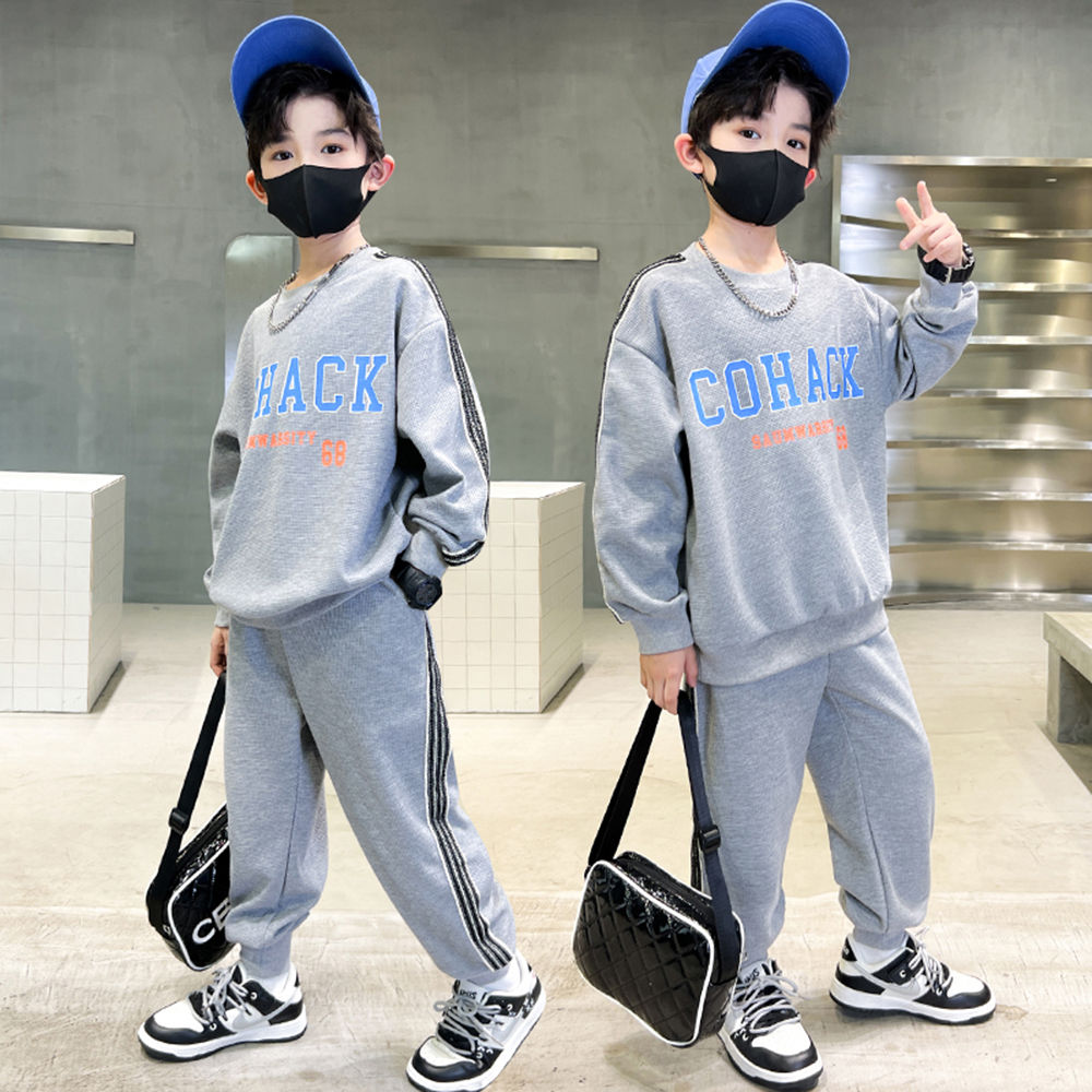 

features top material 100 polyester bottom material 100 polyester fit