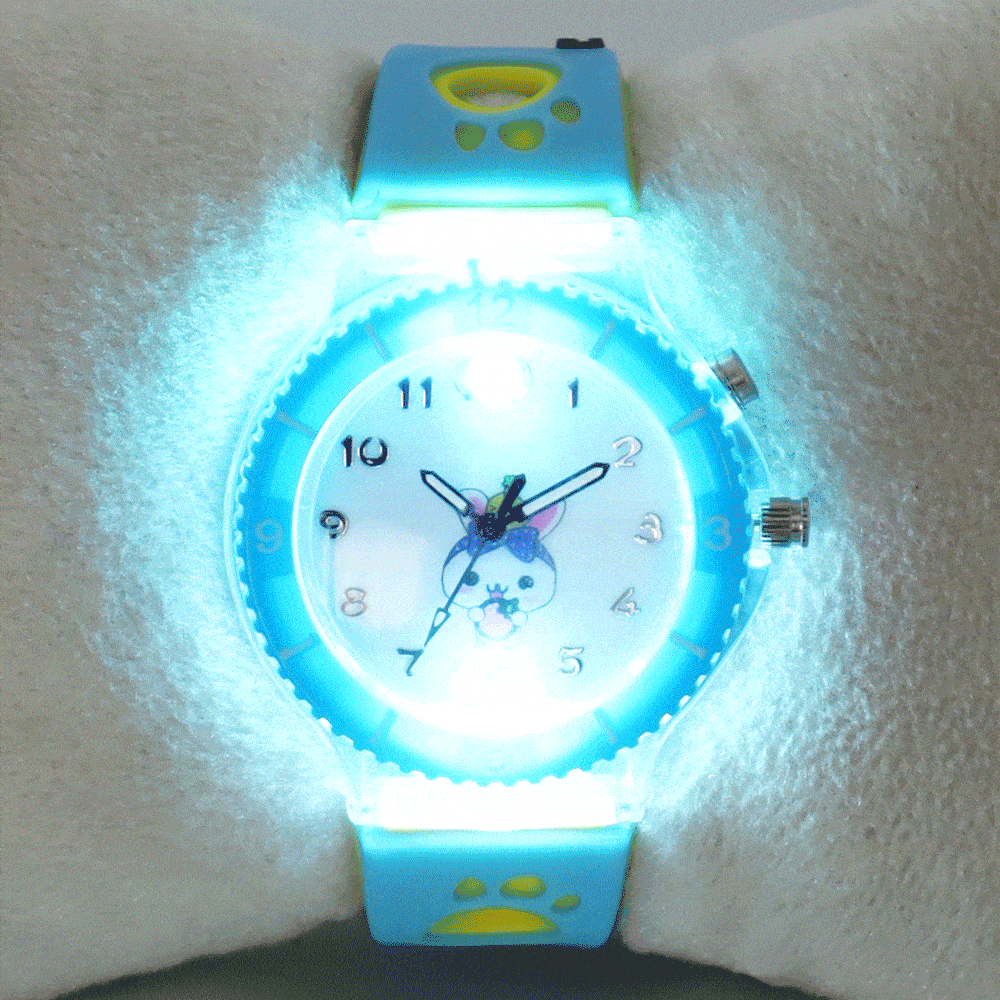 

analogue type watch made with plastic rubber material simple and