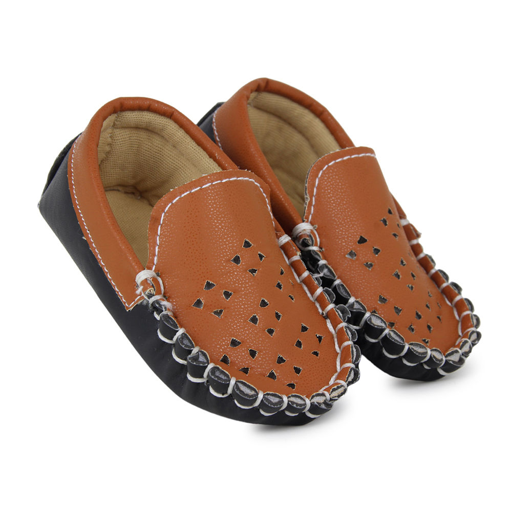 

features upper material synthetic leather sole material 100 synthetic leather