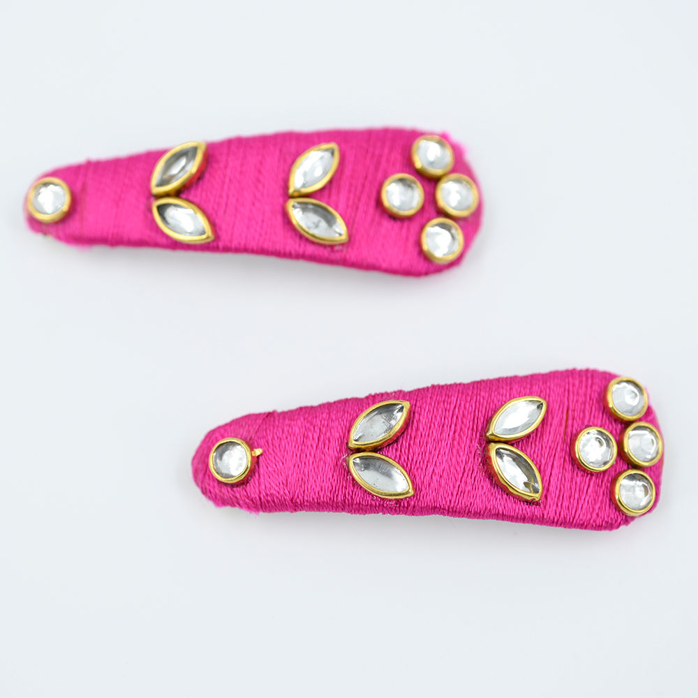 

beautiful hair accessories in a variety of colours and styles