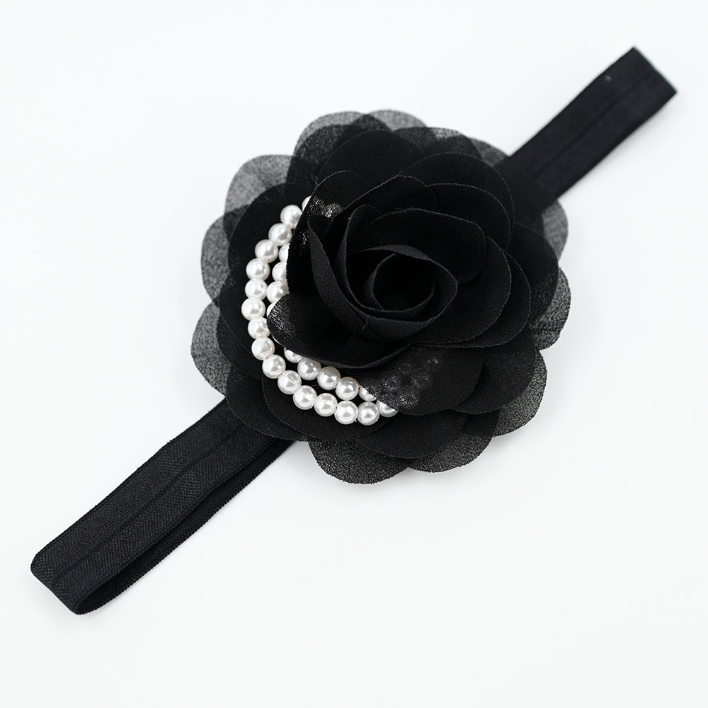 

beautiful hair accessories in a variety of colours and styles