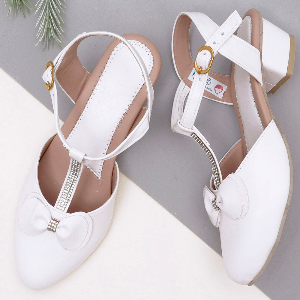 

features upper material synthetic pu sole material synthetic leather the