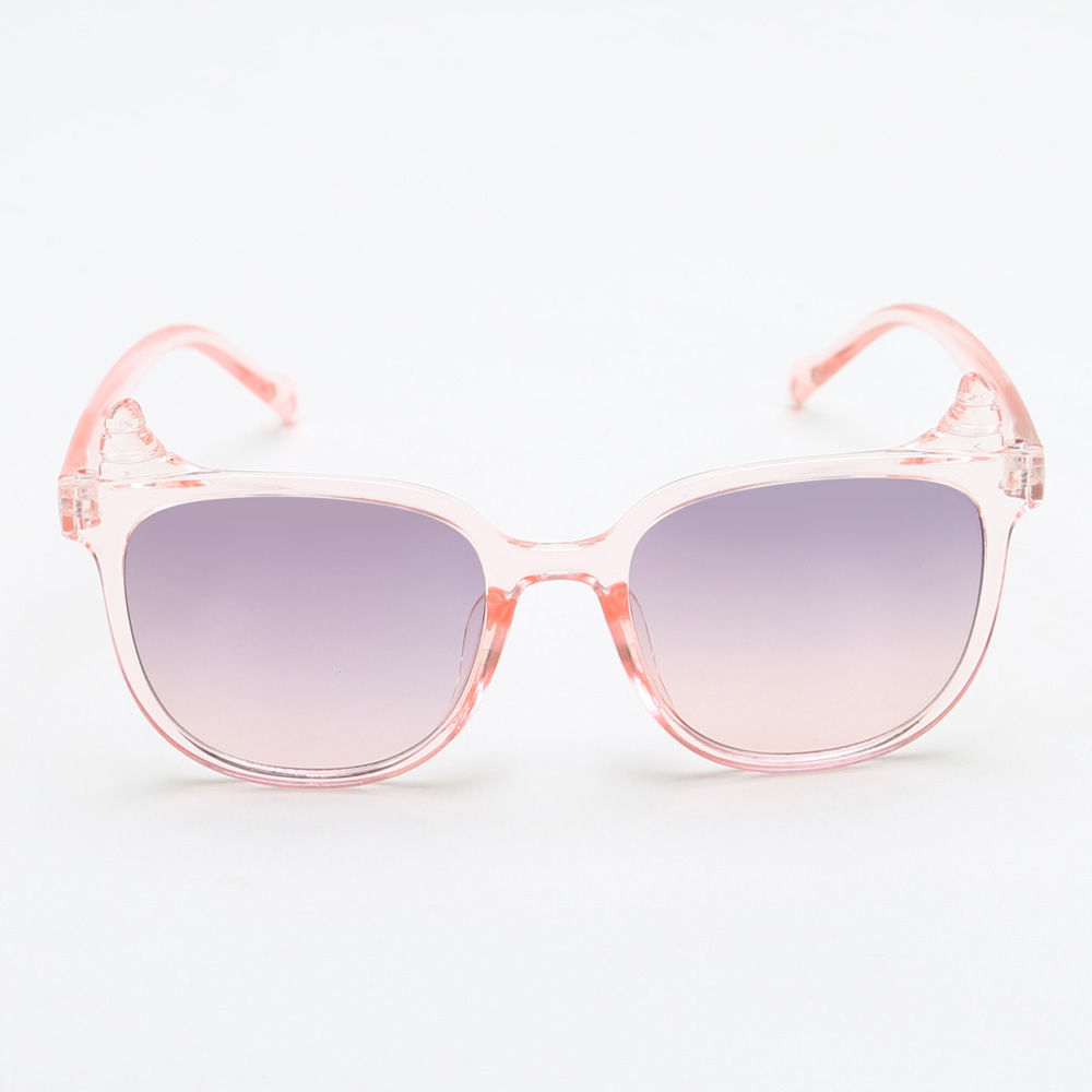 

cute sunglasses it brings a lot of compliments from strangers