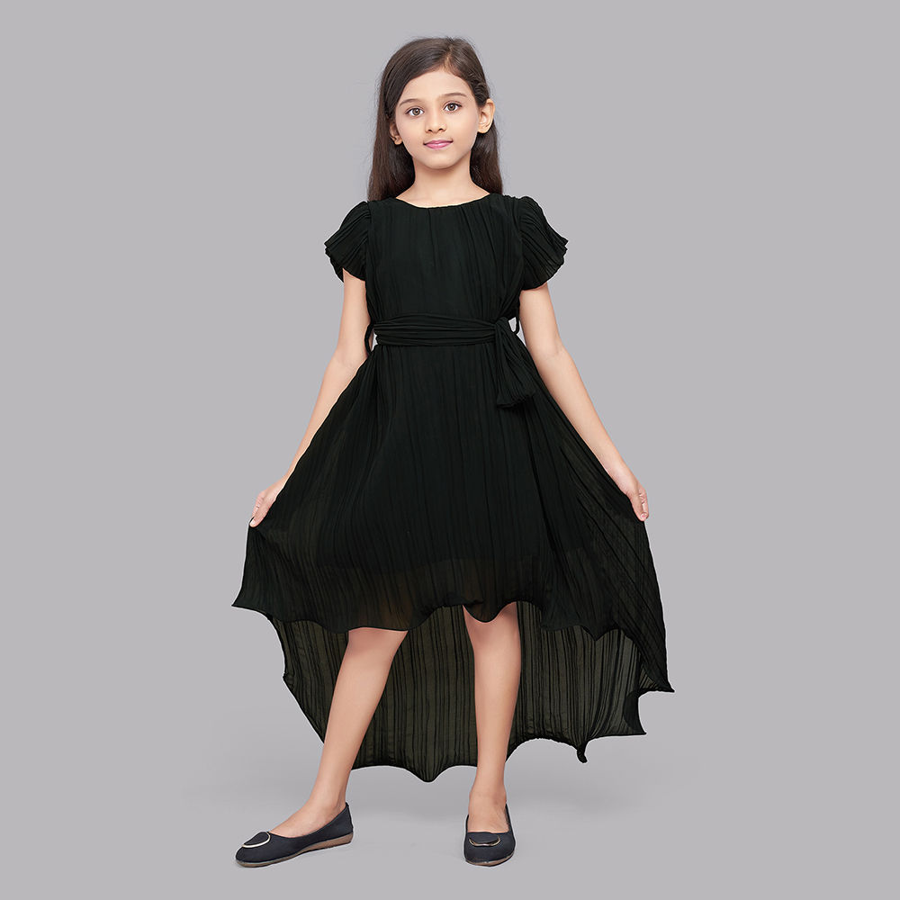 

features material 100 polyester fit type slim the actual product