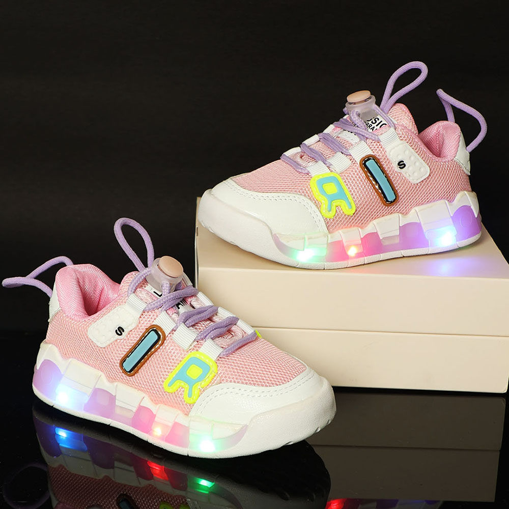 

features upper material 100 synthetic pu sole material 100 eva