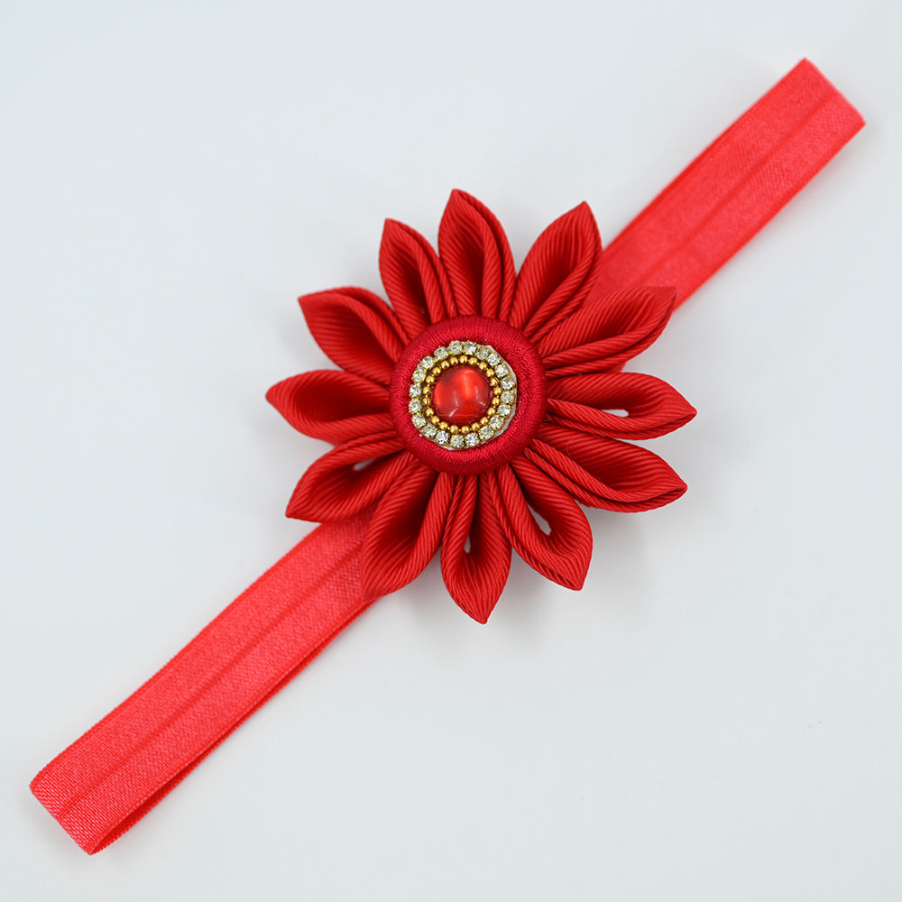 

beautiful hair accessories in a variety of colours and styles