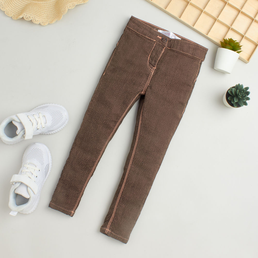 

features material 74 cotton 24 poly 2 elastane fit type
