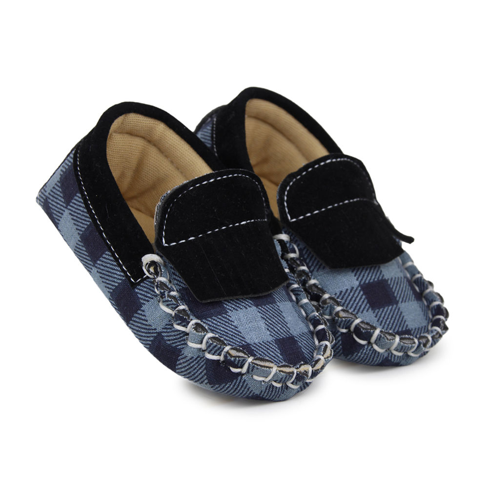 

features upper material 100 cotton sole material 100 textile the