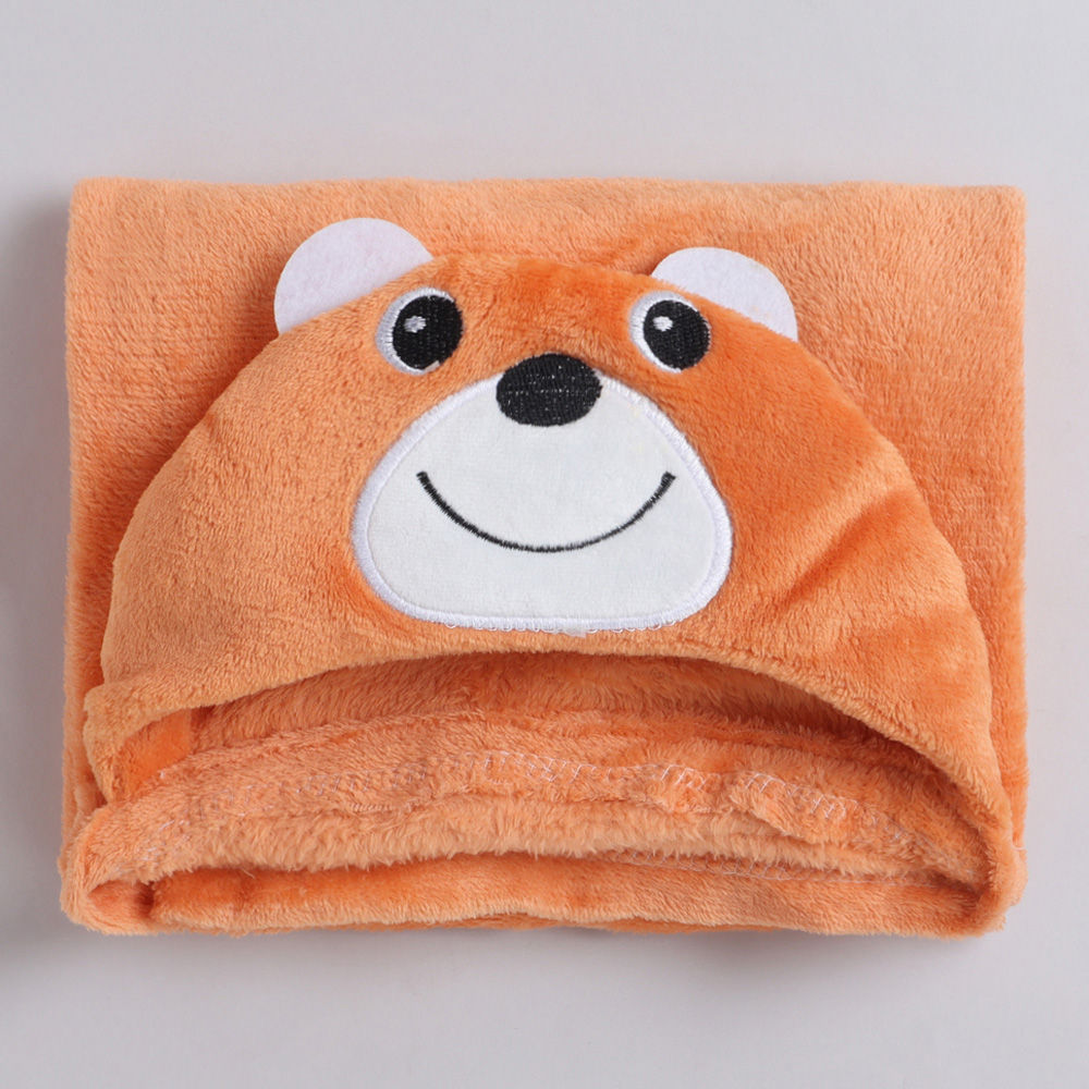 

features material 100 polyester the actual product may differ slightly