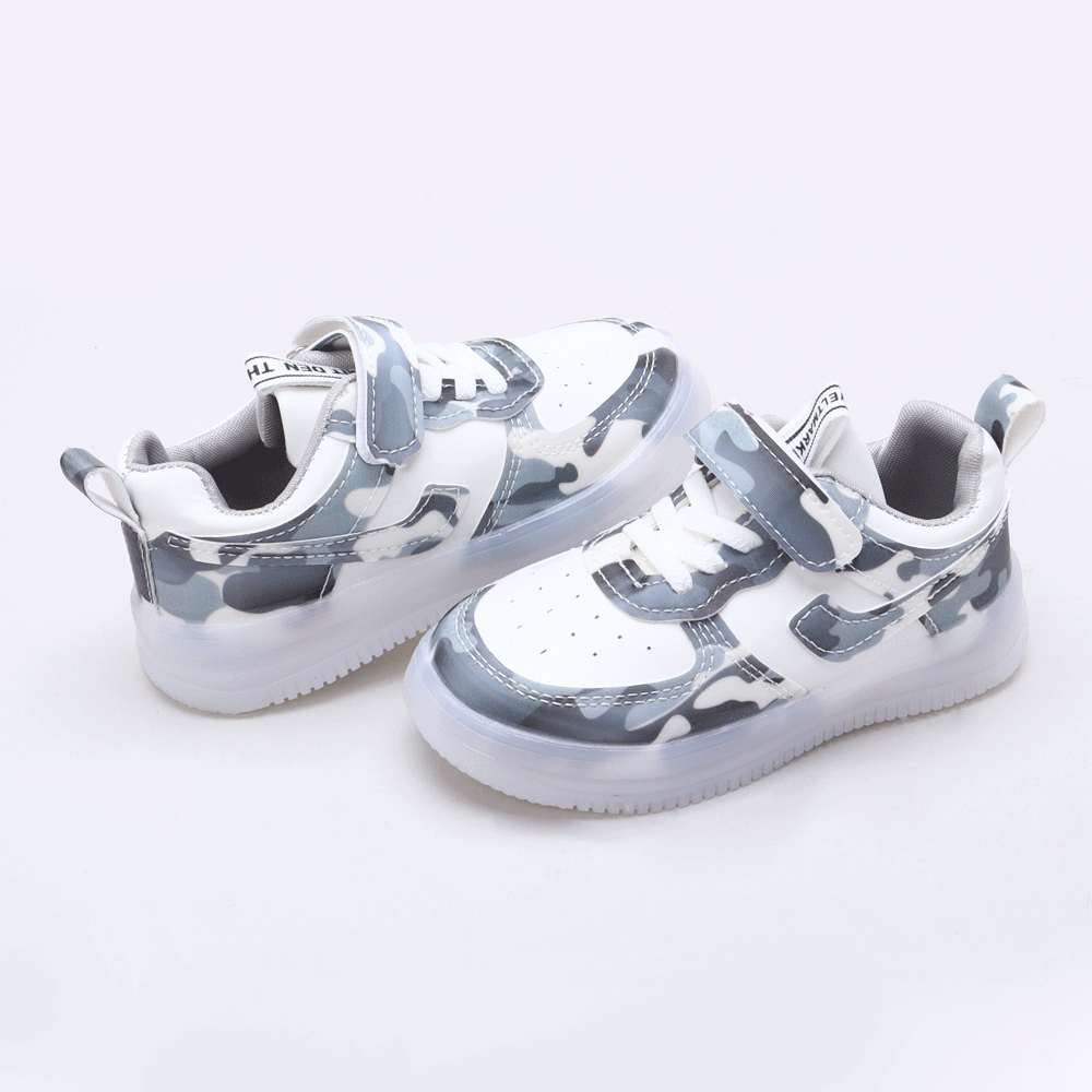 

features upper material 100 pu sole material 100 pvc the