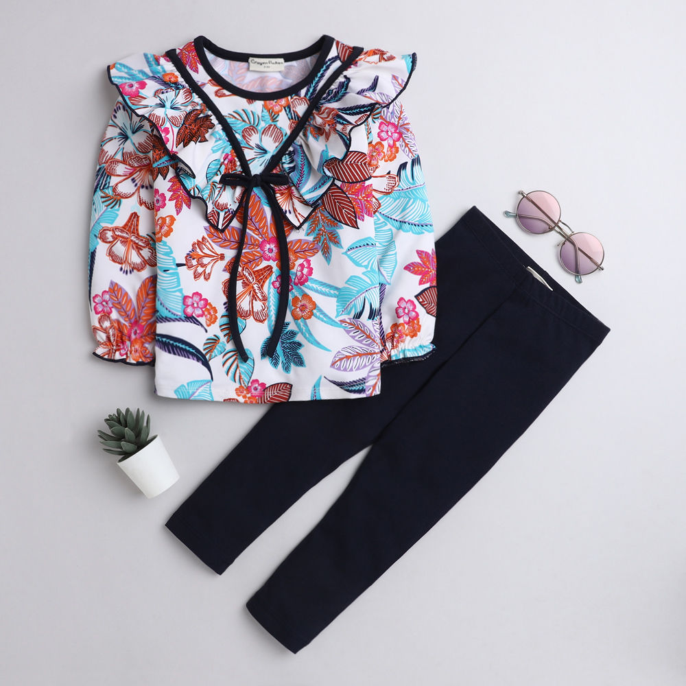 

features top material 100 polyester bottom material 95 cotton 5