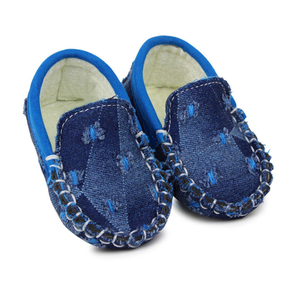 

features upper material 100 cotton sole material 100 textile the