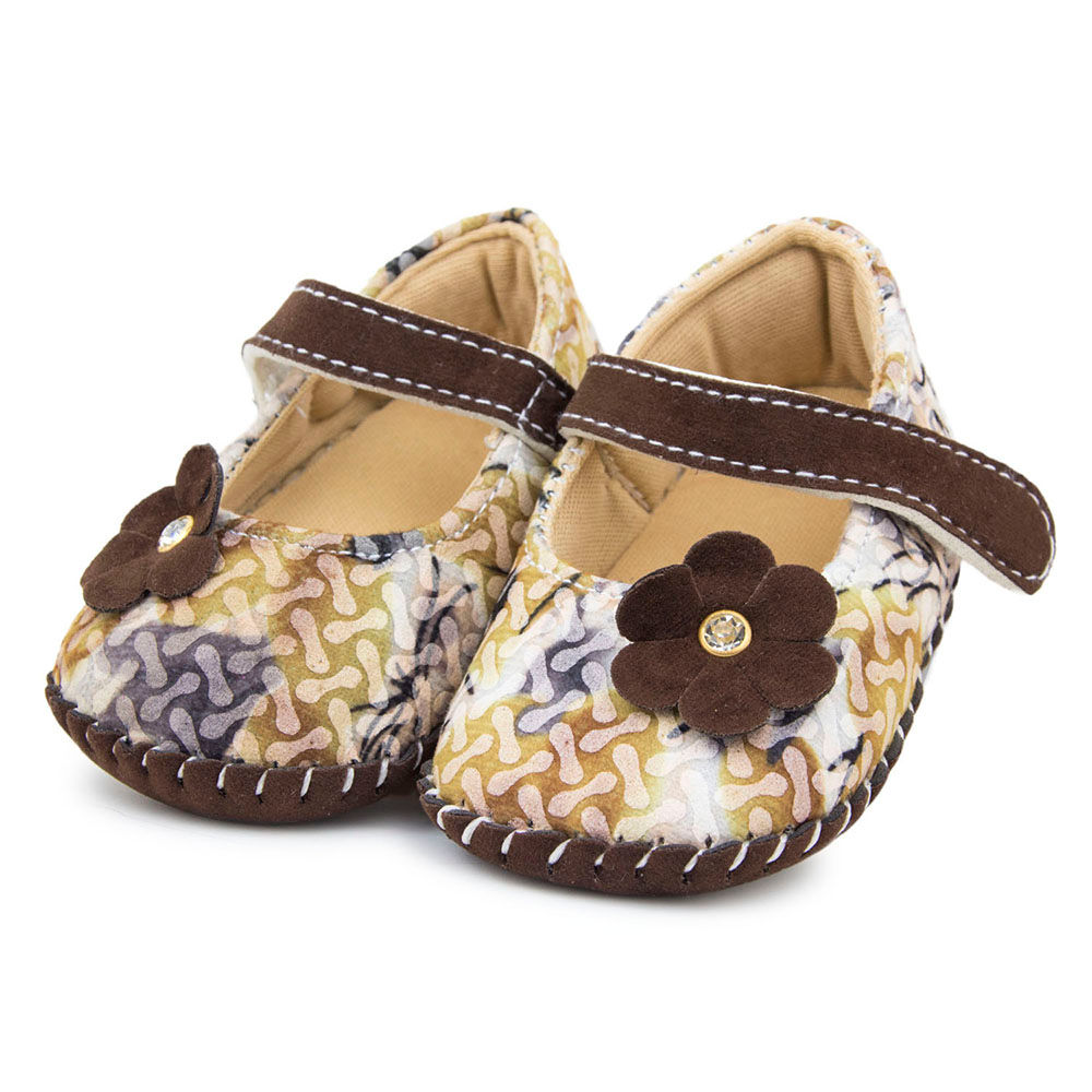 

features upper material synthetic leather sole material 100 synthetic leather