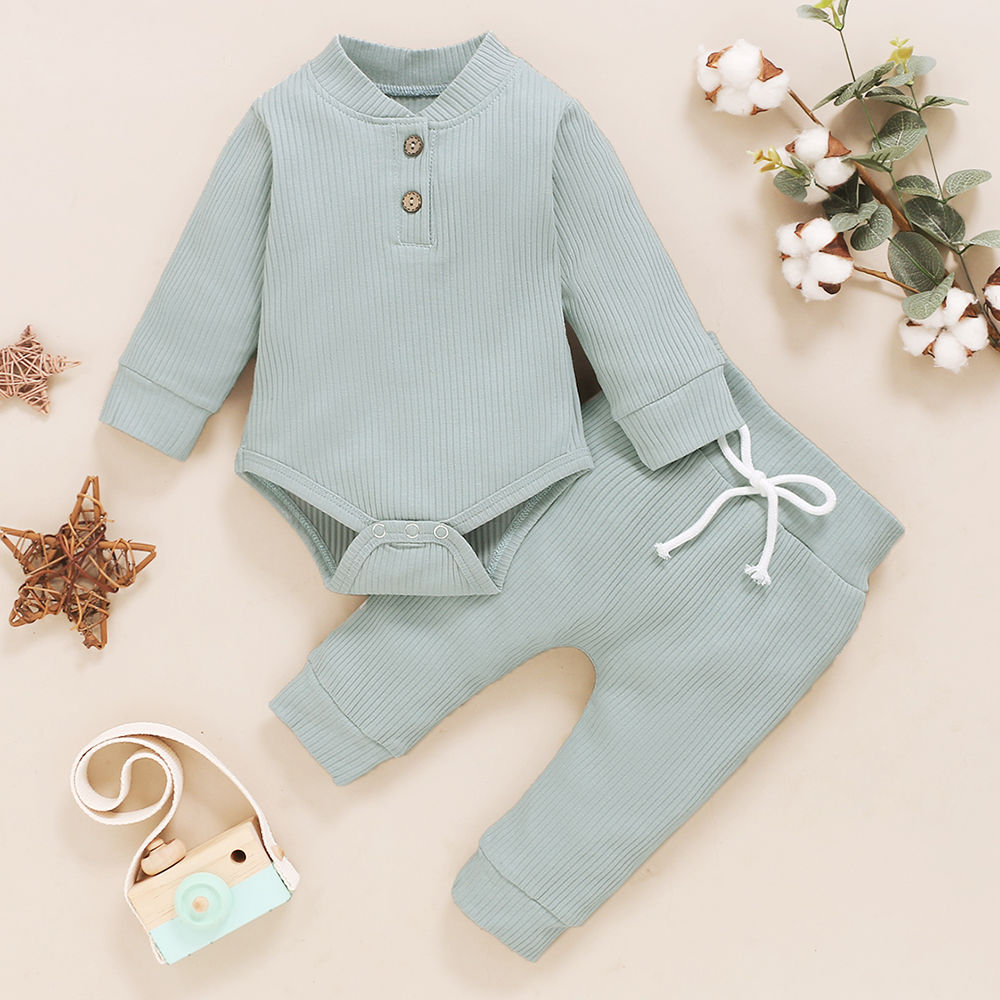 

features top material 70 polyester 30 cotton bottom material 70