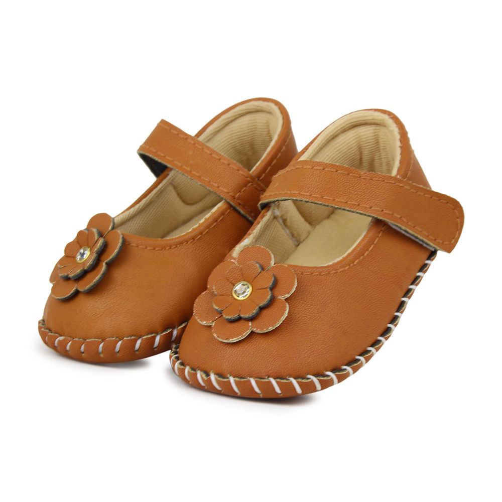 

features upper material synthetic leather sole material 100 synthetic leather