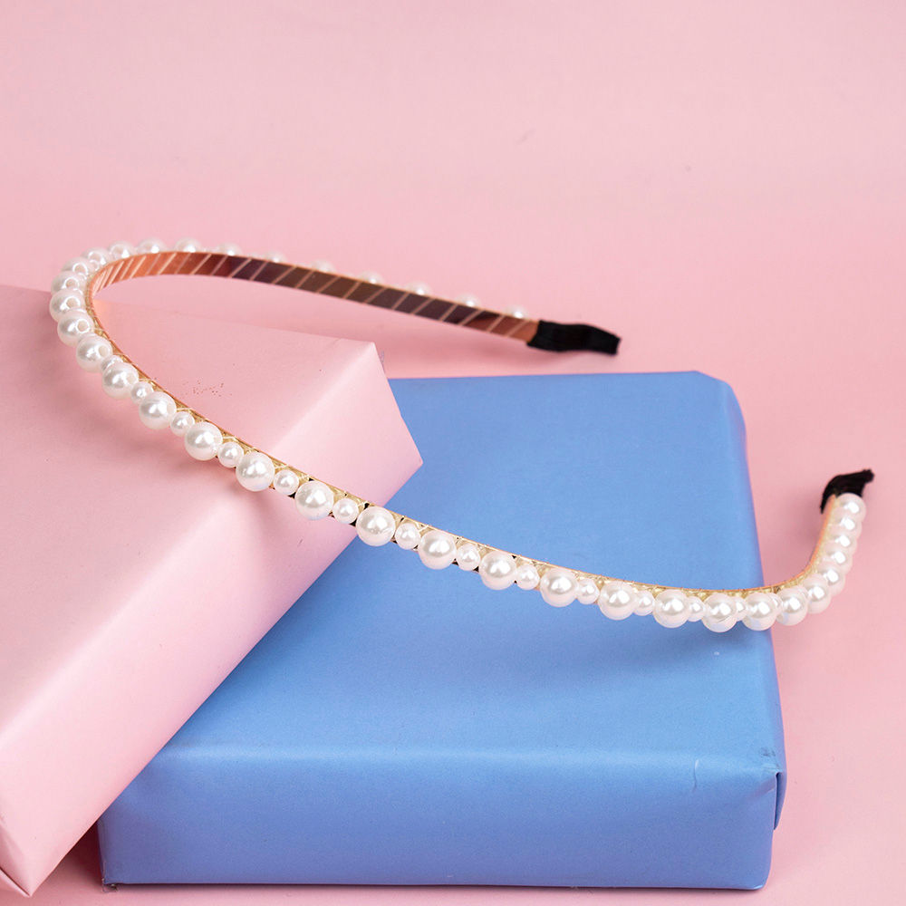 

arendelle hair accessories collection has been specially curated for all
