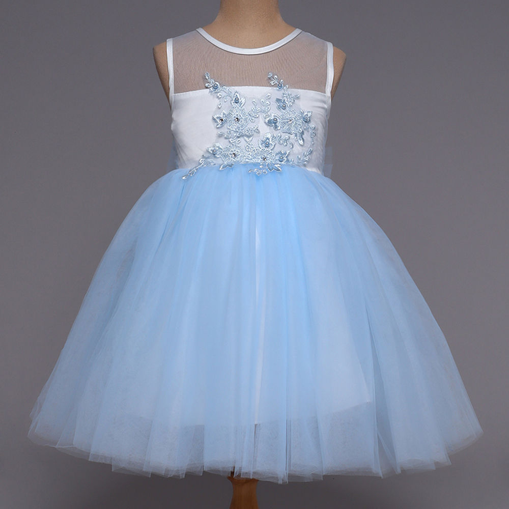 

features material 65 cotton and 35 polyester the actual product
