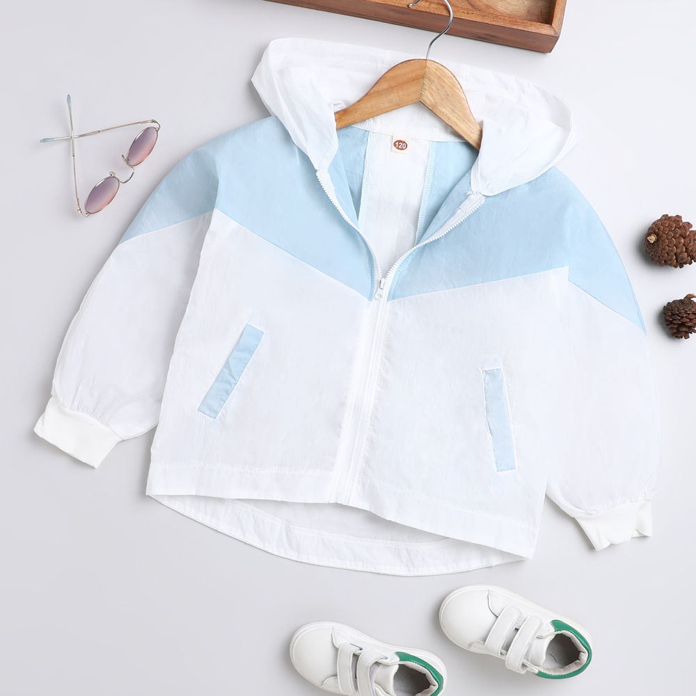

features material 100 polyester the actual product may differ slightly