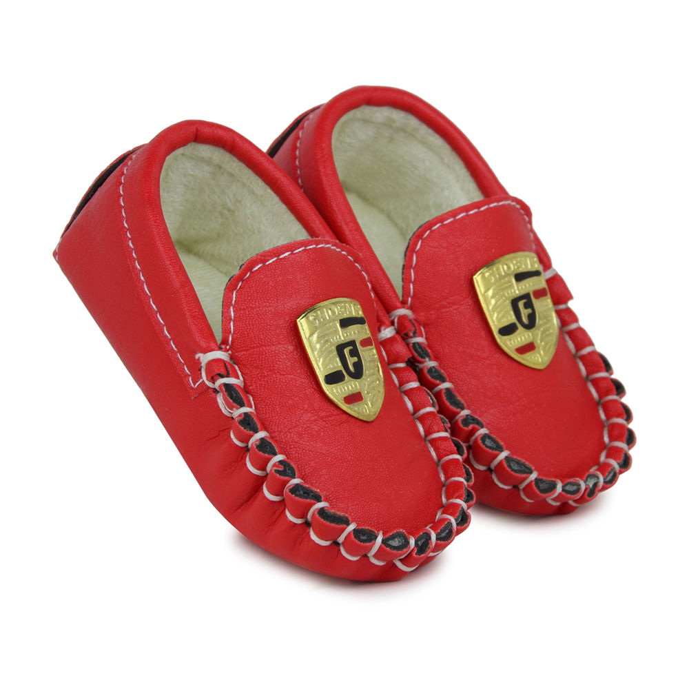 

features upper material synthetic leather sole material 100 synthetic leather