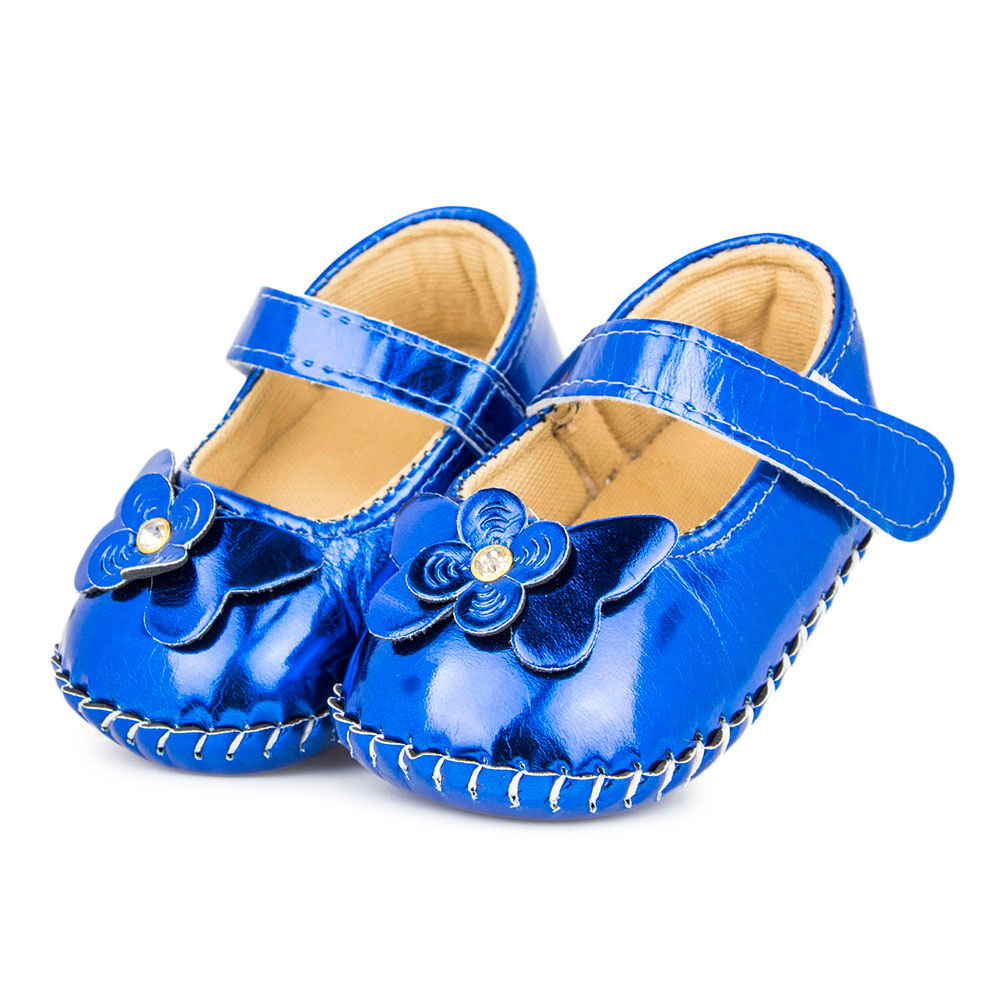 

features upper material synthetic leather sole material 100 synthetic leather