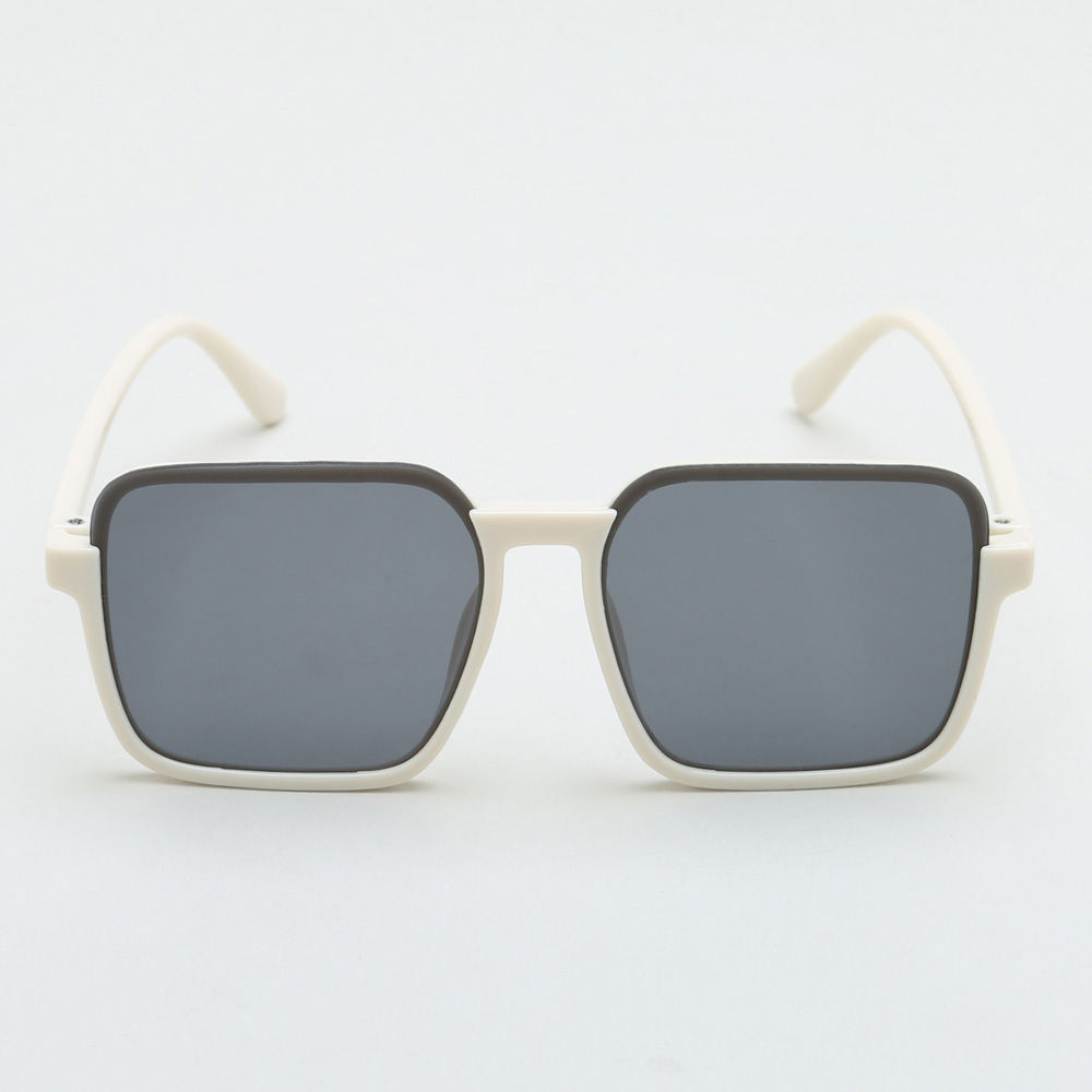 

cute sunglasses it brings a lot of compliments from strangers