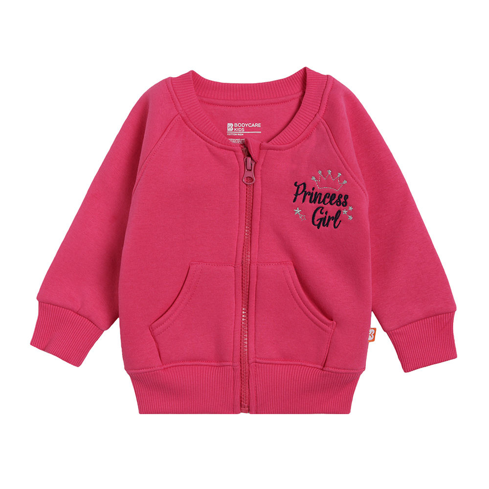 

features material 52 cotton 48 polyester fit type slim the