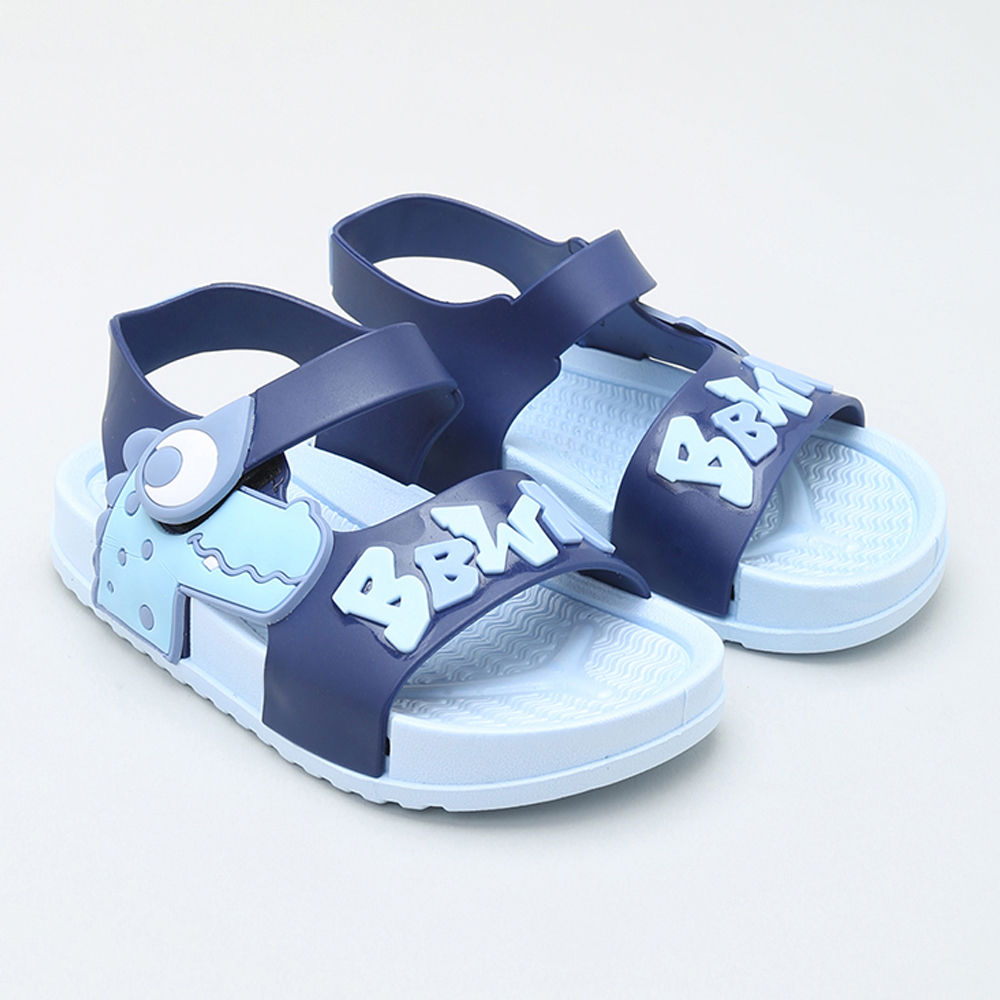 

features upper material 95 tpr 5 mesh sole material 95
