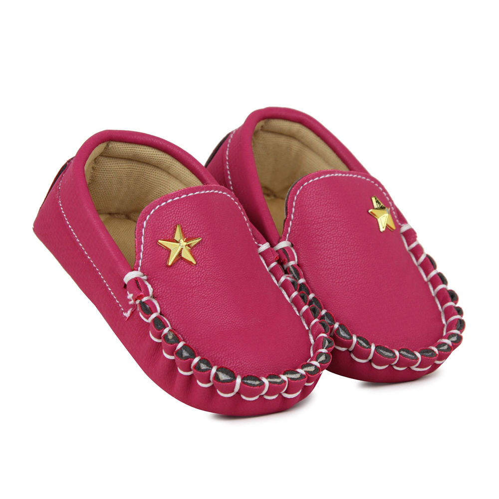 

features upper material synthetic leather sole material 100 synthetic leather