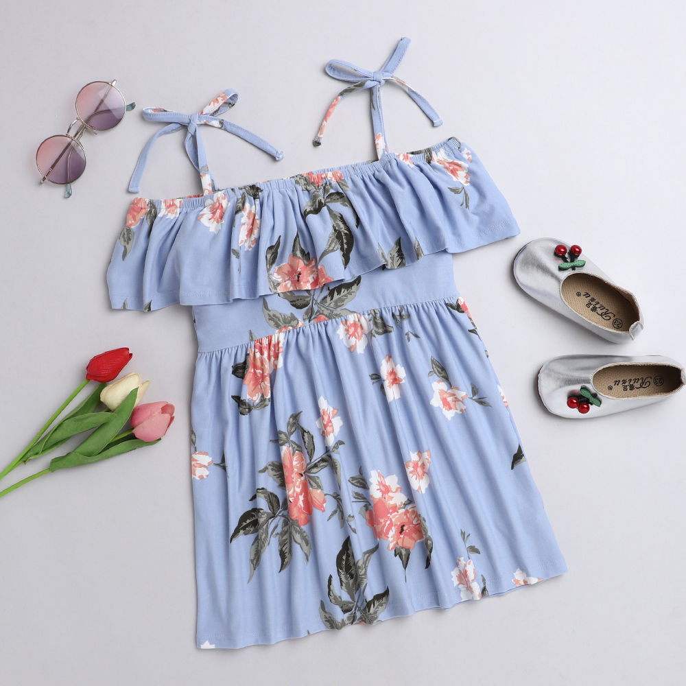 

features material 100 polyester fit type slim the actual product