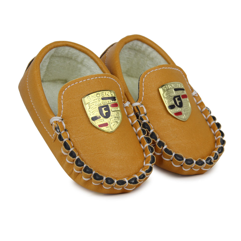 

features upper material synthetic leather sole material 100 synthetic leather