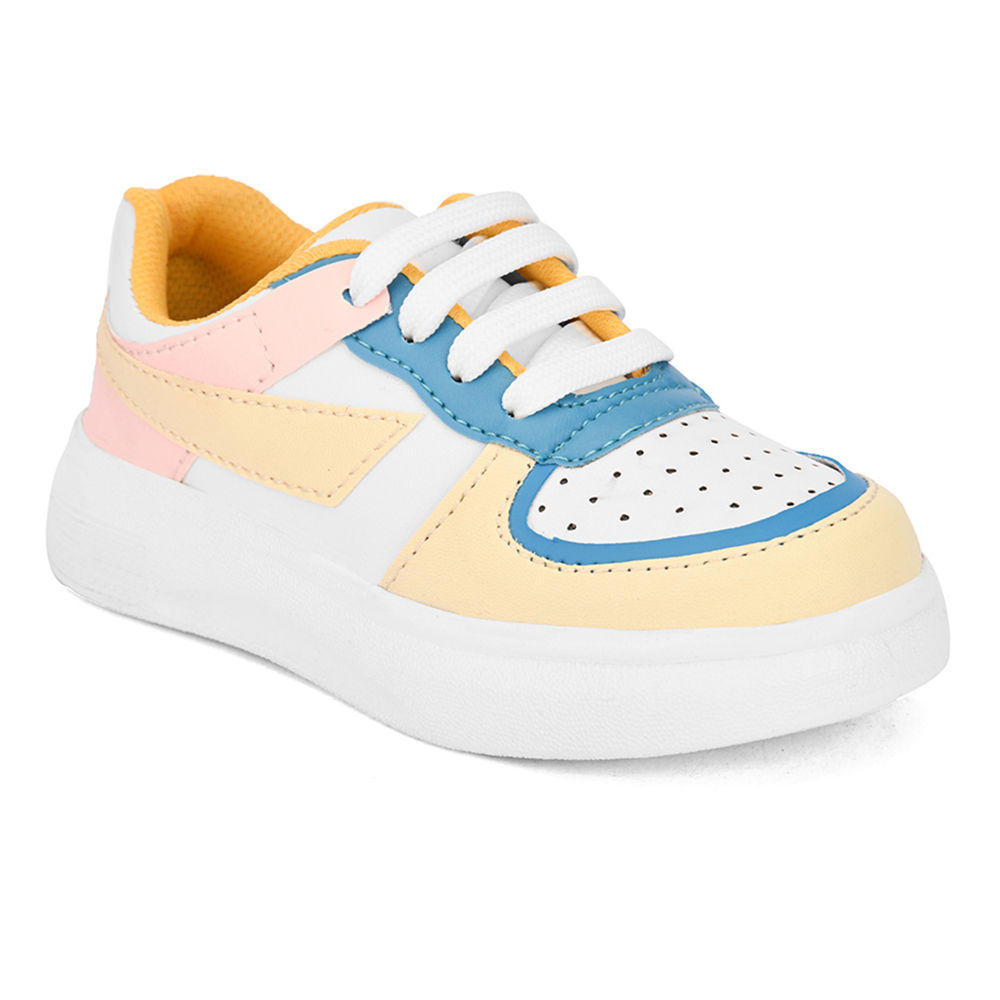

features upper material 100 faux leather sole material 100 tpr
