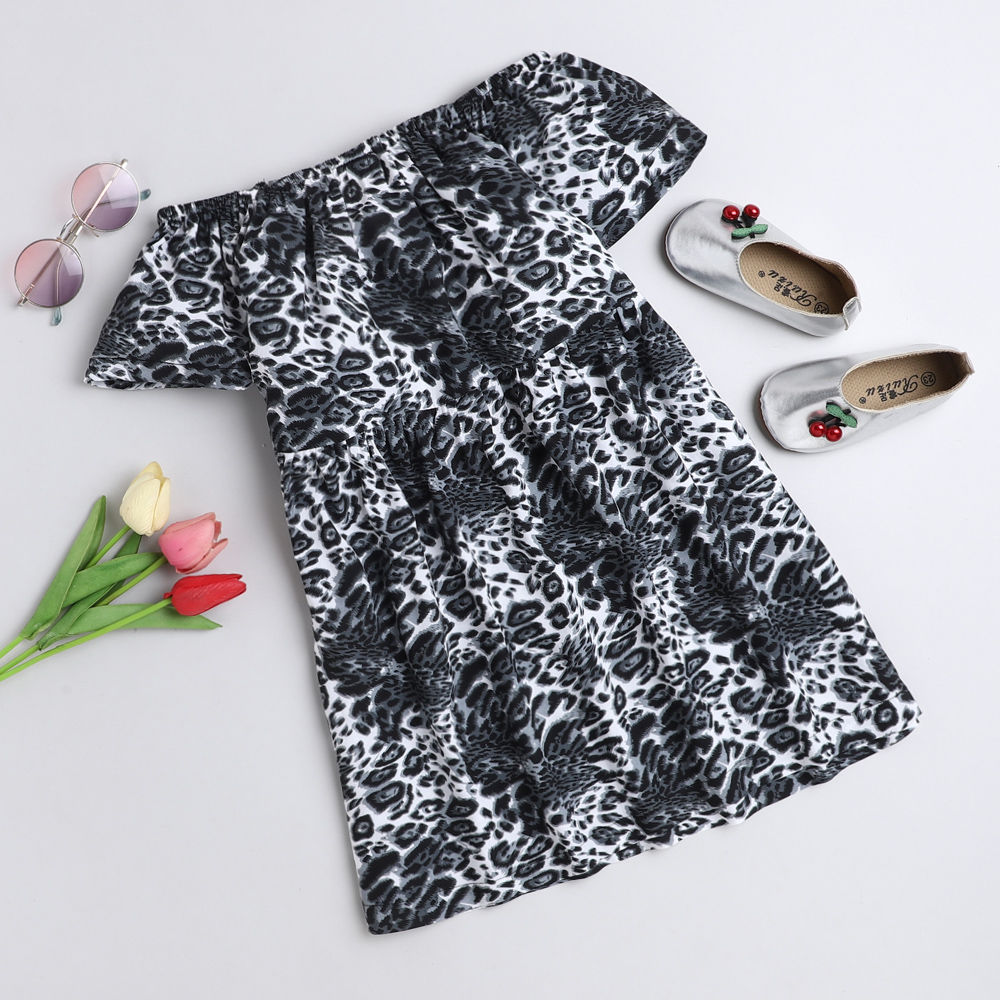 

features material 96 cotton 4 viscose fit type slim the