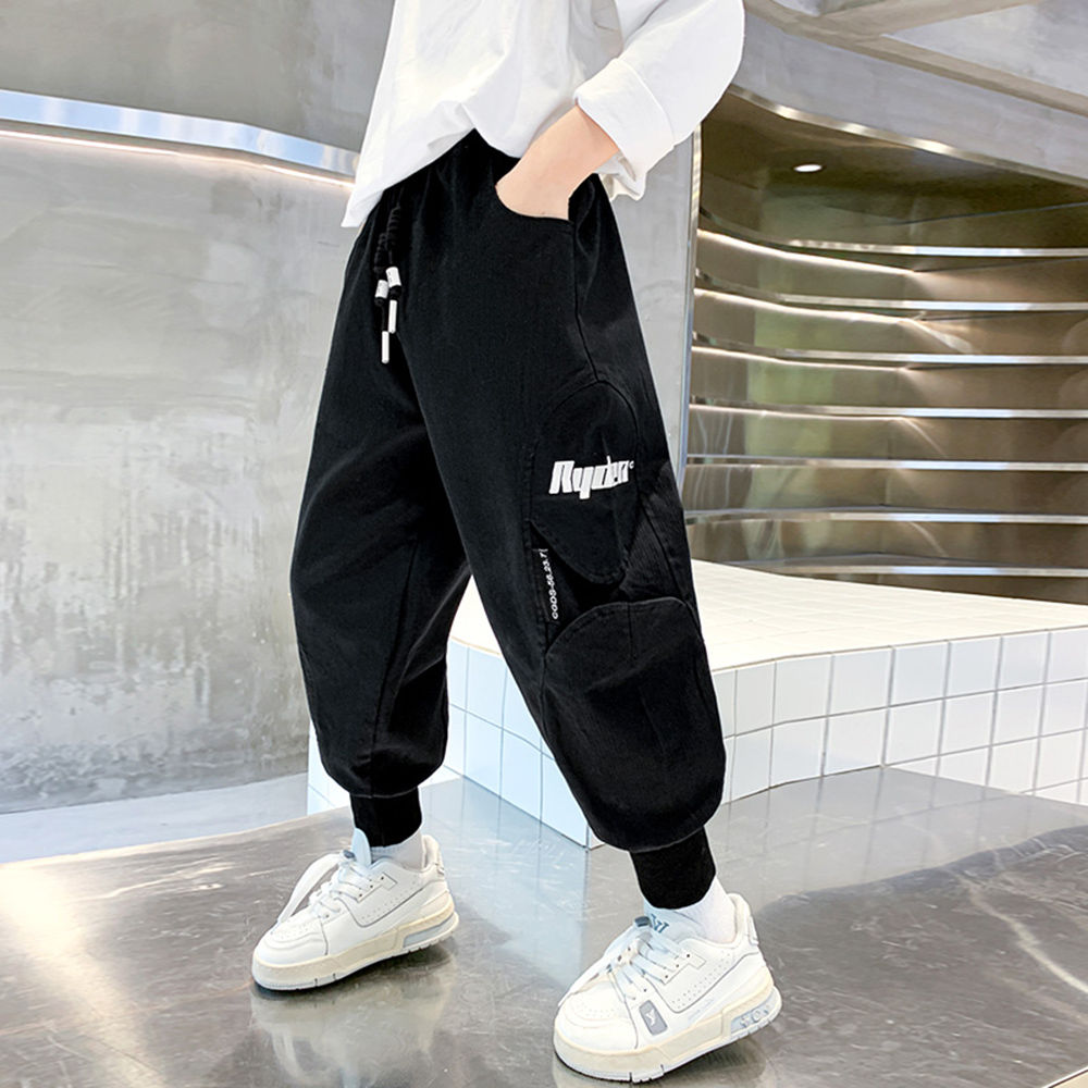 

features material 100 polyester fit type regular the actual product