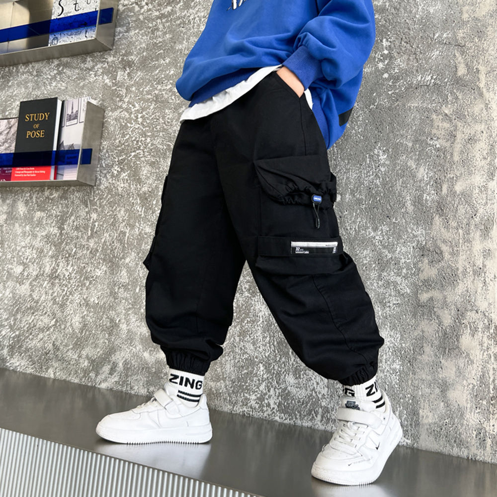

features material 100 polyester fit type regular the actual product