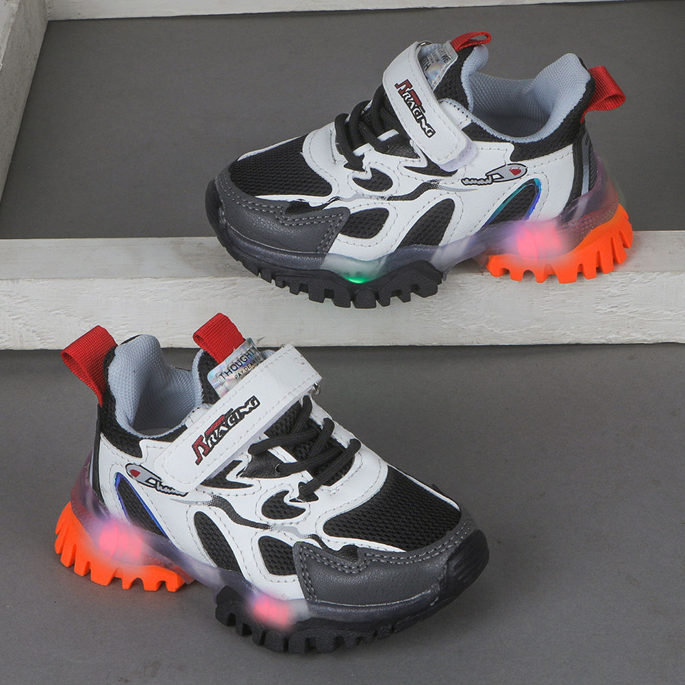 

features upper material 100 pu sole material 100 padded the