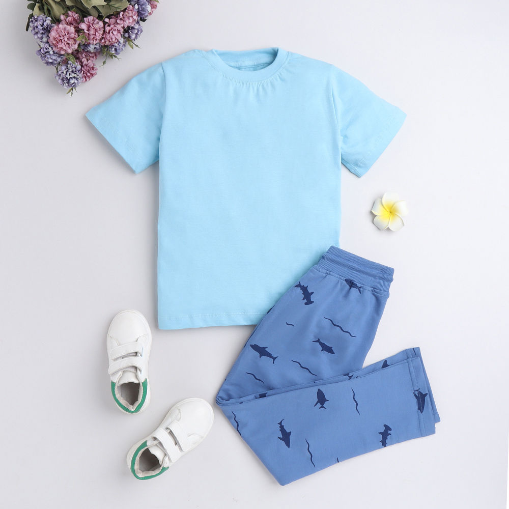 

features top material 100 cotton bottom material 100 cotton fit