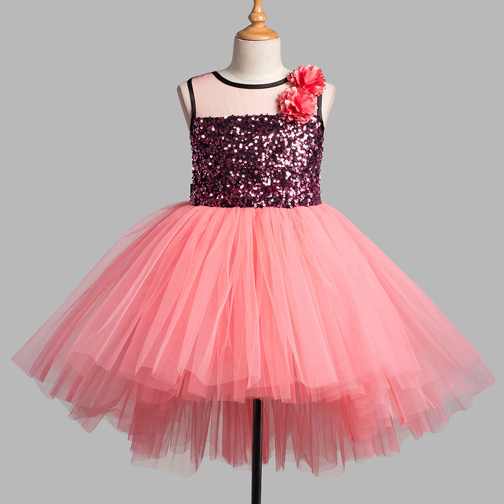 

features material 70 polyester 30 cotton fit type slim the